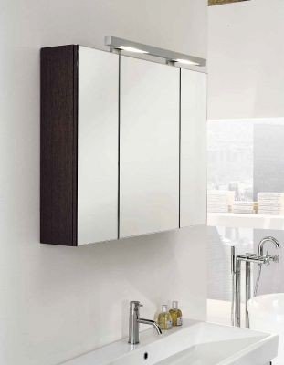 Зеркальные шкафчики для ванной комнаты Berloni Bagno. Зеркальные шкафчики для ванной комнаты Berloni Bagno.