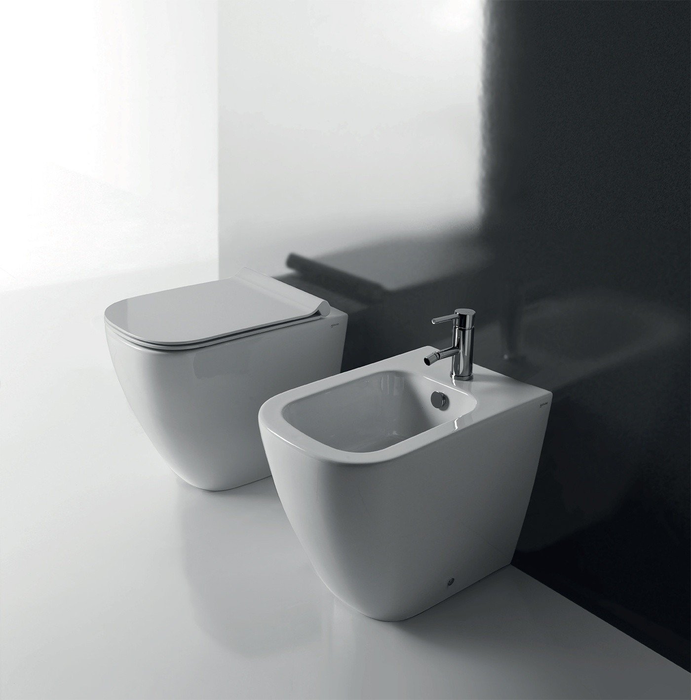 Soft closing унитаз. 9294. Писсуар galassia meg11 5408. Сиденье унитаза софт клоуз. Laufen mylife унитаз коллекции.