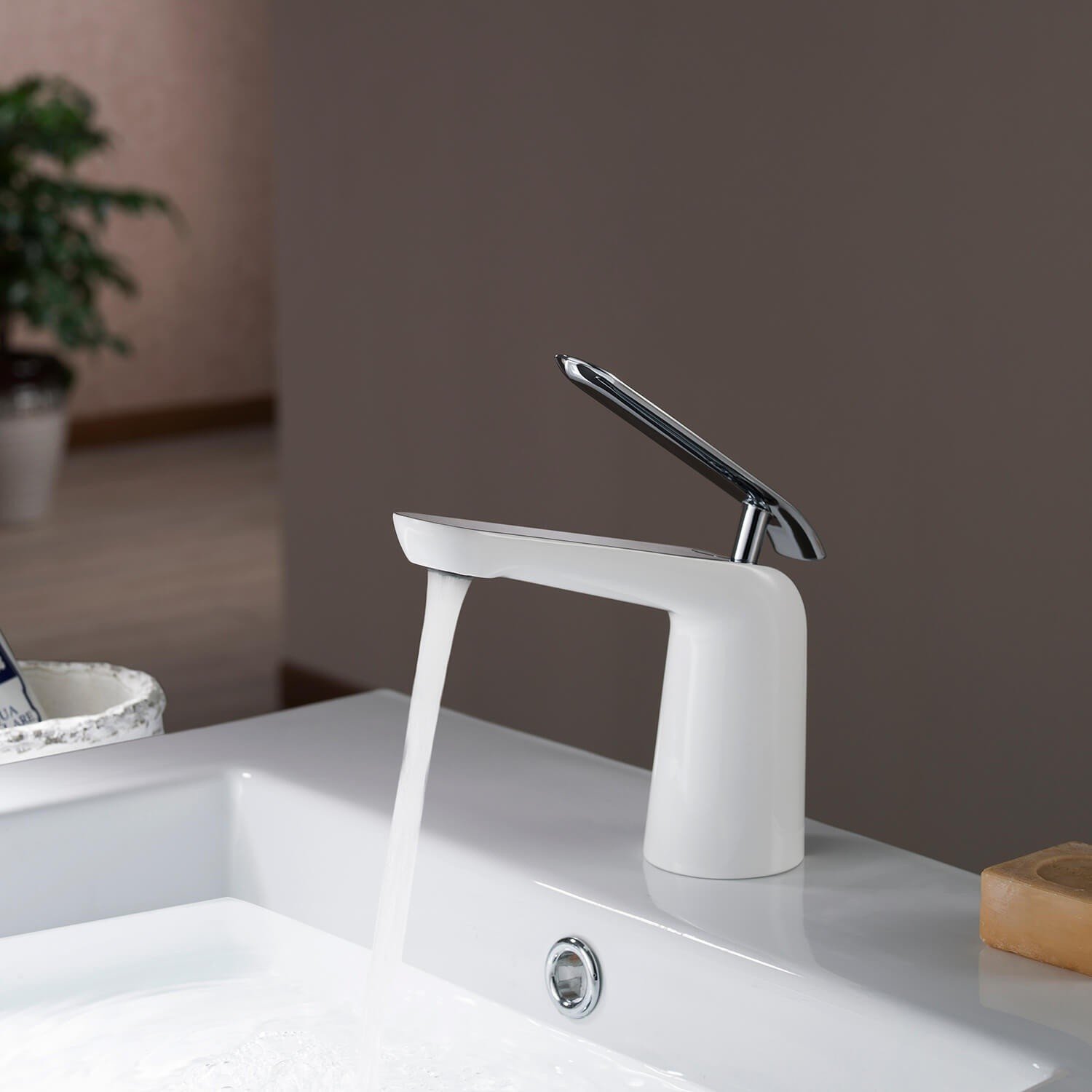 Timo Olivia 3261/00-16F Смеситель для раковины (цвет белый/хром), в ...