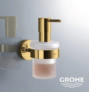 GROHE Essentials 40448GL1 Дозатор для жидкого мыла 160 мл в комплекте с держателем (золото)
