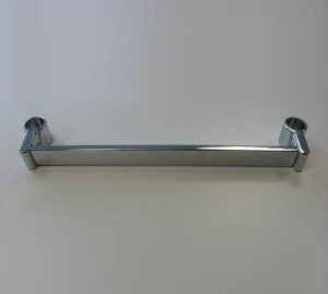 Zehnder Charleston 966018 Держатель для полотенца 366 мм (хром)