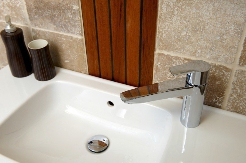 ORAS CUBISTA 2805 Смеситель для раковины (хром), в магазине сантехники ...