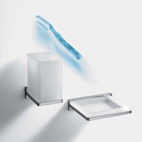 Colombo Design LOOK B1601 - Стеклянная мыльница в комплекте с настенным держателем (матовое стекло - хром)